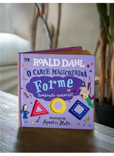 O carte magicozaura. Forme. Urmareste conturul! - Roald Dahl | Vlad si Cartea cu Genius [cartonata]