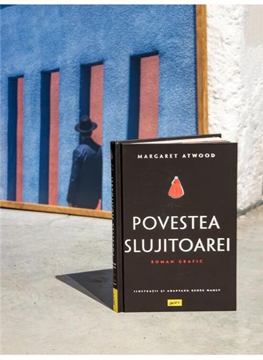 Povestea Slujitoarei. Roman grafic - Margaret Atwood, Renee Nault | Grafic [cartonata]