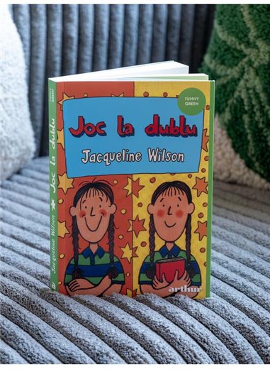Joc la dublu - Jacqueline Wilson | Arthur [necartonata]