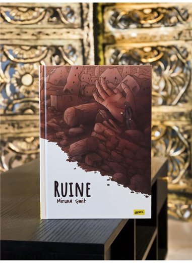 Ruine - Miruna Smit | Grafic [cartonata]