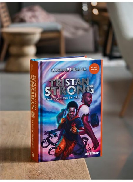 Tristan Strong face o gaura in cer (Vol 1) - Kwame Mbalia | Arthur [cartonata]