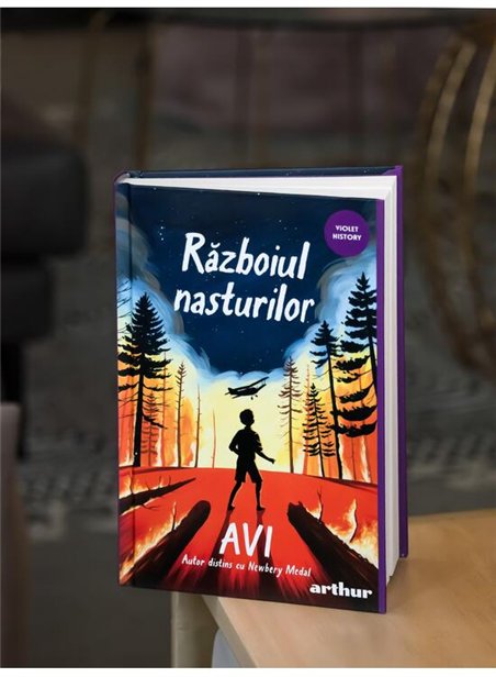 Razboiul nasturilor - AVI | Arthur [cartonata]