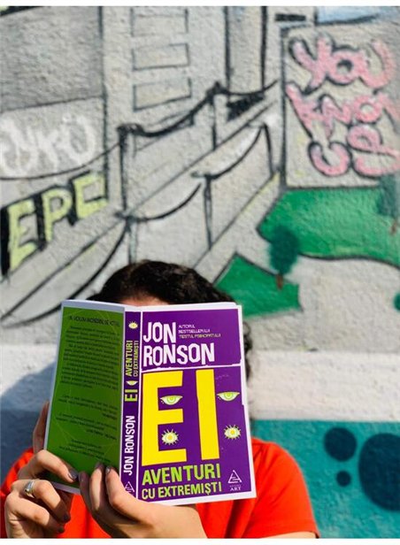 Ei: Aventuri cu extremisti - Jon Ronson | Editura Art [necartonata]